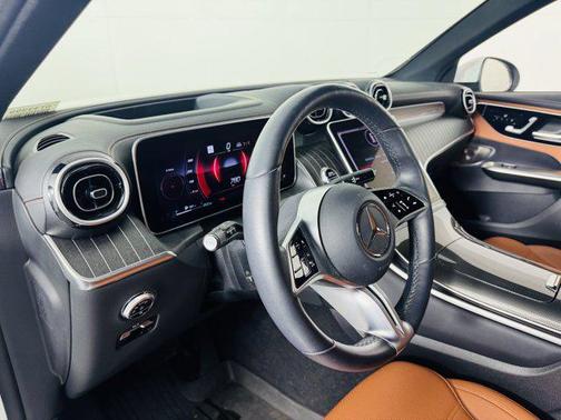2023 Mercedes-Benz GLC 300 4MATIC