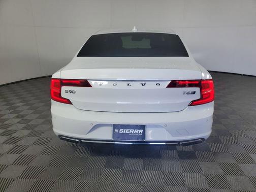 2017 Volvo S90 T6 Inscription