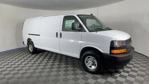 2025 Chevrolet Express 2500 RWD 2500 Extended Wheelbase WT