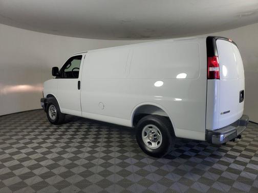 Summit White 2026 Chevrolet Express 2500 Work Van