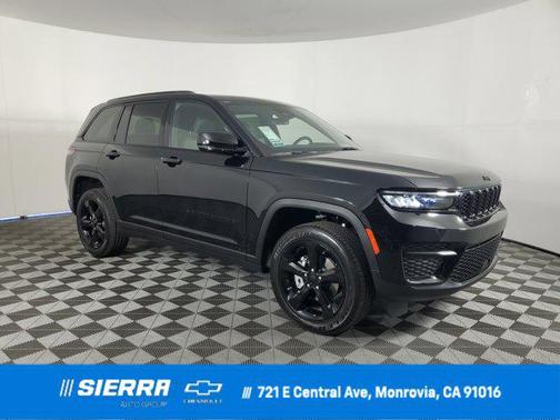 2025 Jeep Grand Cherokee Altitude