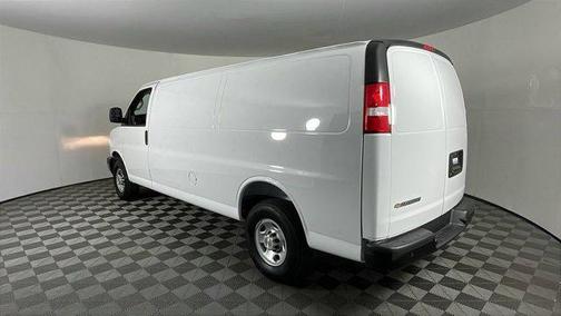 2025 Chevrolet Express 2500 RWD 2500 Extended Wheelbase WT