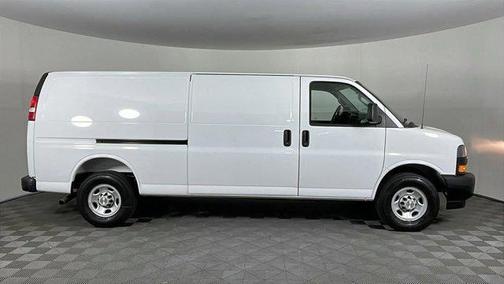 2025 Chevrolet Express 2500 RWD 2500 Extended Wheelbase WT