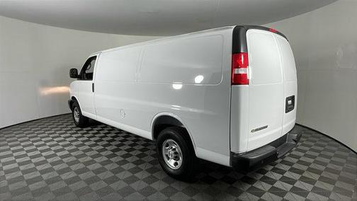 2025 Chevrolet Express 2500 RWD 2500 Extended Wheelbase WT