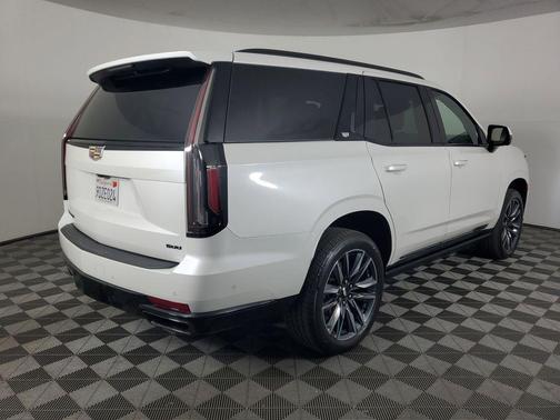 2023 Cadillac Escalade Sport Platinum