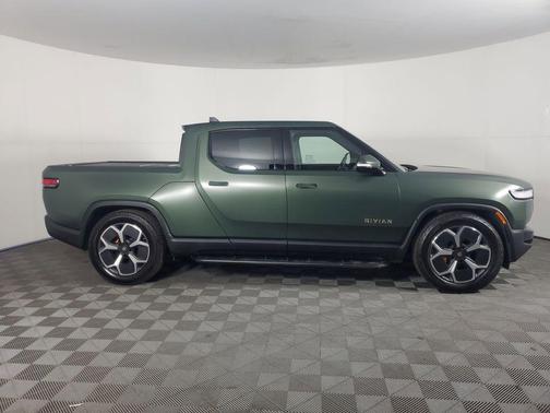 2022 Rivian R1T Adventure