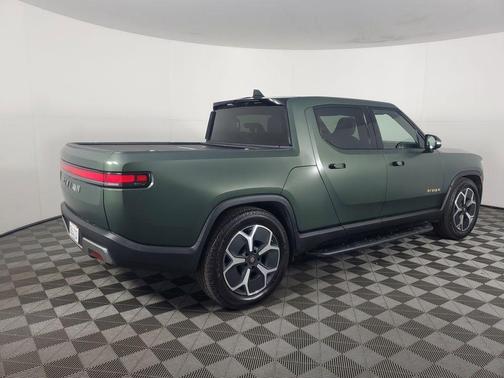 2022 Rivian R1T Adventure