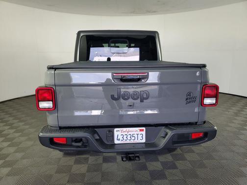 2023 Jeep Gladiator Willys 4x4