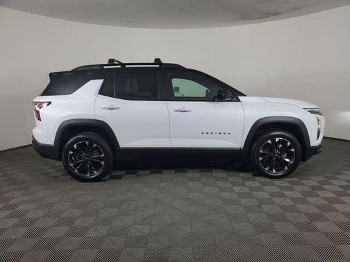 2026 Chevrolet Equinox FWD RS