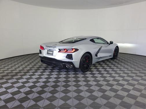 2026 Chevrolet Corvette Stingray w/1LT