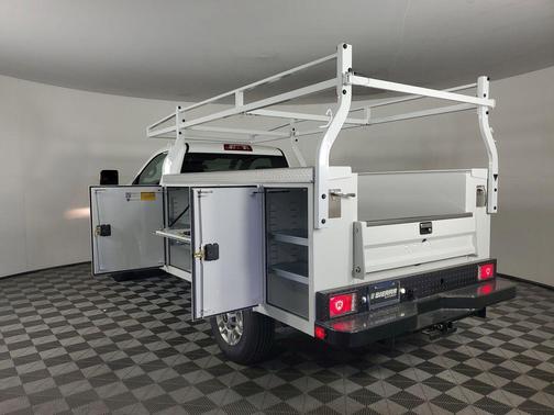 2025 Chevrolet Silverado 2500 WT