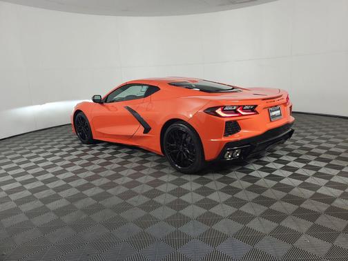 Sebring Orange Tintcoat 2026 Chevrolet Corvette Stingray w/1LT