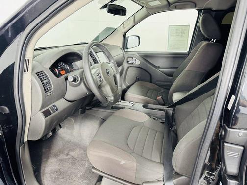 2019 Nissan Frontier S