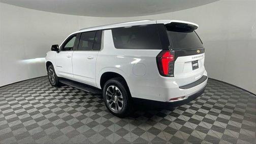 2025 Chevrolet Suburban LS
