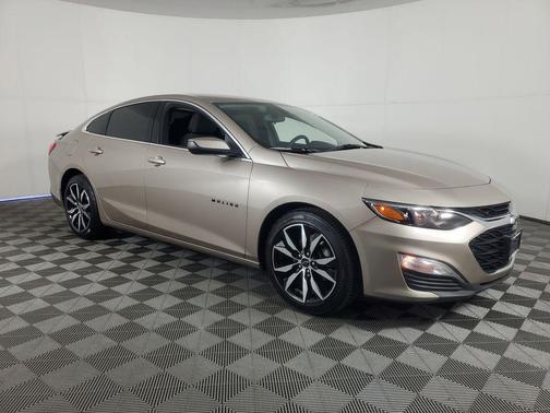 2022 Chevrolet Malibu FWD RS