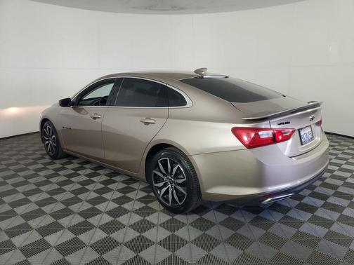 2022 Chevrolet Malibu FWD RS