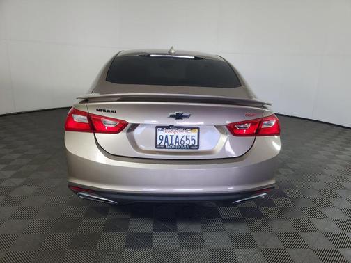 2022 Chevrolet Malibu FWD RS