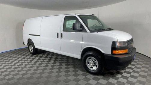2025 Chevrolet Express 2500 RWD 2500 Extended Wheelbase WT