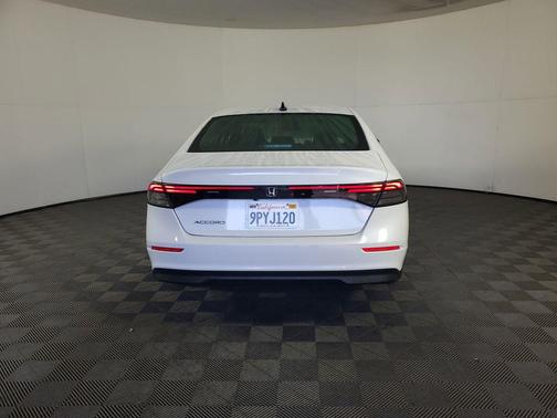 2025 Honda Accord Sport SE 1.5T