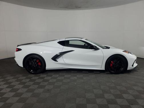 2026 Chevrolet Corvette Stingray w/1LT