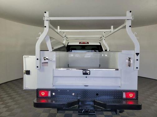 2025 Chevrolet Silverado 2500 WT