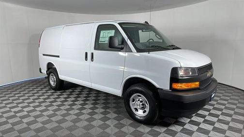 2025 Chevrolet Express 2500 RWD 2500 Regular Wheelbase WT