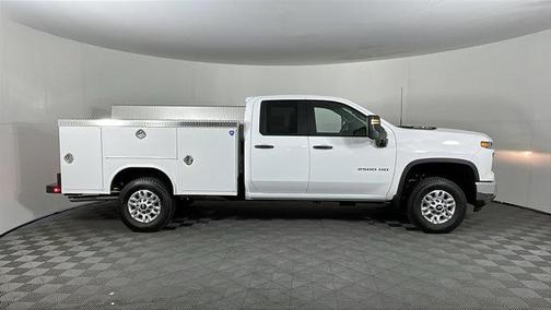 2025 Chevrolet Silverado 2500 WT