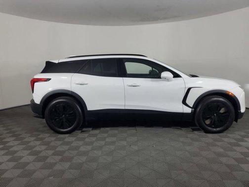 2025 Chevrolet Blazer EV AWD LT