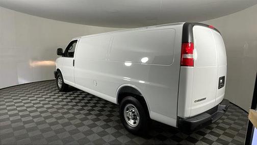 2025 Chevrolet Express 2500 RWD 2500 Extended Wheelbase WT