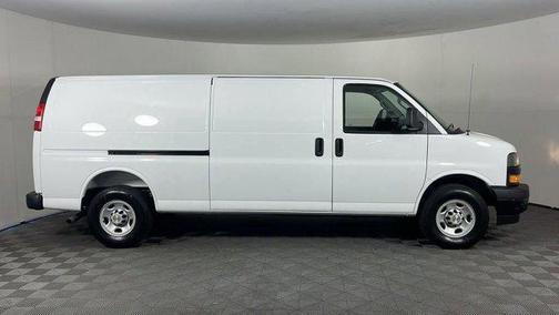 2025 Chevrolet Express 2500 RWD 2500 Extended Wheelbase WT