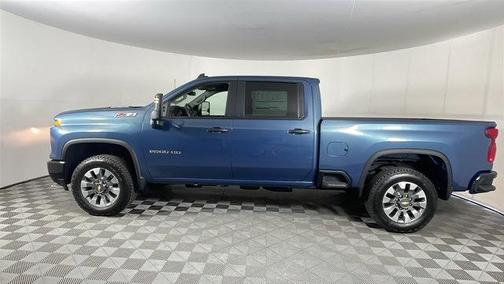 2025 Chevrolet Silverado 2500 Custom