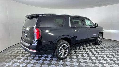 2025 Chevrolet Suburban LS