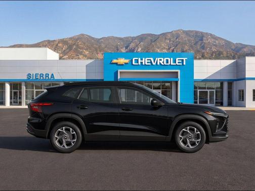 Mosaic Black Metallic 2026 Chevrolet Trax LT