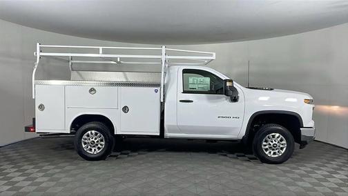 2025 Chevrolet Silverado 2500 WT