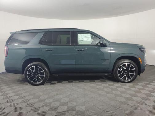 2026 Chevrolet Tahoe 2WD RST