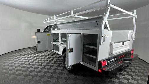 2025 Chevrolet Silverado 3500 WT
