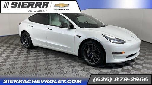 2022 Tesla Model 3 Standard Range