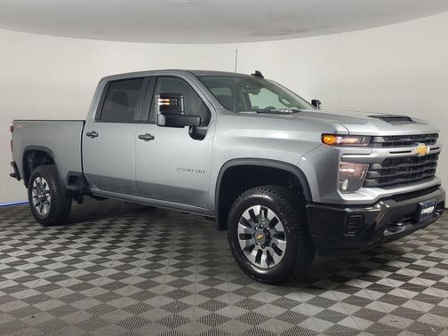 2026 Chevrolet Silverado 2500 Custom