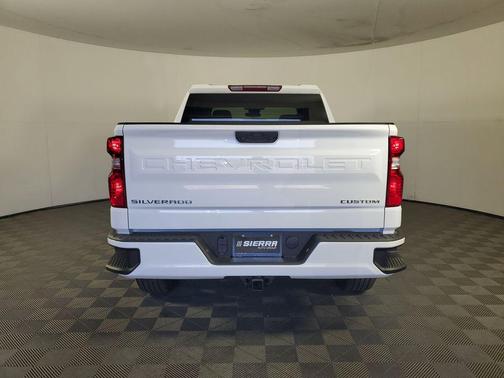 Summit White 2026 Chevrolet Silverado 1500 Custom