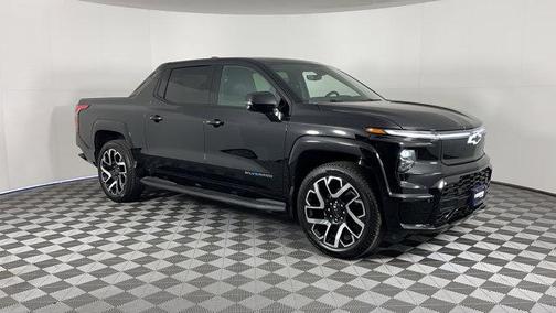 2025 Chevrolet Silverado EV RST