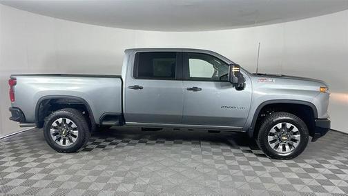 2025 Chevrolet Silverado 2500 Custom