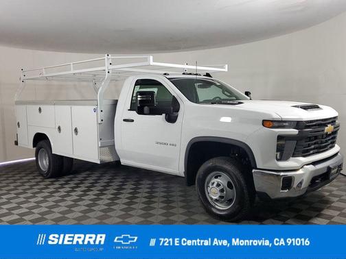 2025 Chevrolet Silverado 3500 WT