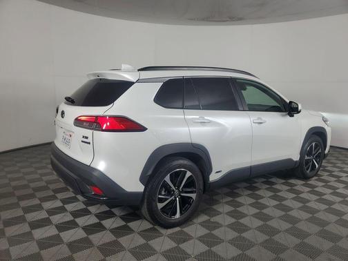 2024 Toyota Corolla Hybrid SE