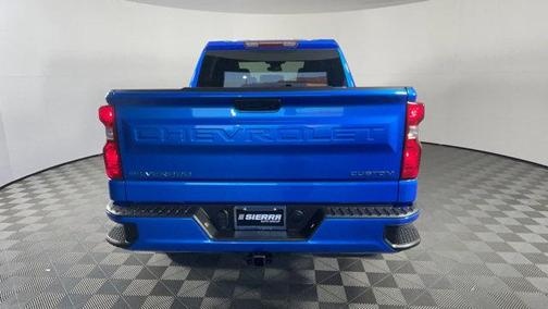 2025 Chevrolet Silverado 1500 Custom