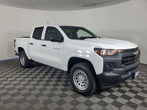 2025 Chevrolet Colorado WT