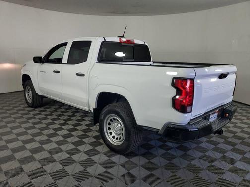 2025 Chevrolet Colorado WT