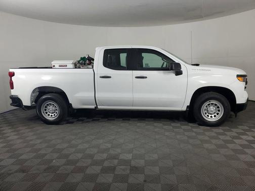 2022 Chevrolet Silverado 1500 WT