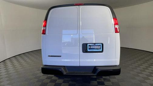 2025 Chevrolet Express 2500 RWD 2500 Regular Wheelbase WT