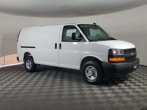 2026 Chevrolet Express 2500 2500 Regular Wheelbase, WT, RWD