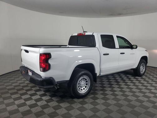 2025 Chevrolet Colorado WT